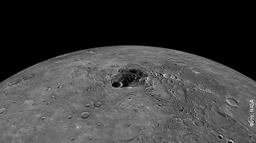 Naslage leda-na-Merkuru-1.jpg